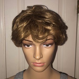 Paula Young Gentry B- Pet Style Wig.